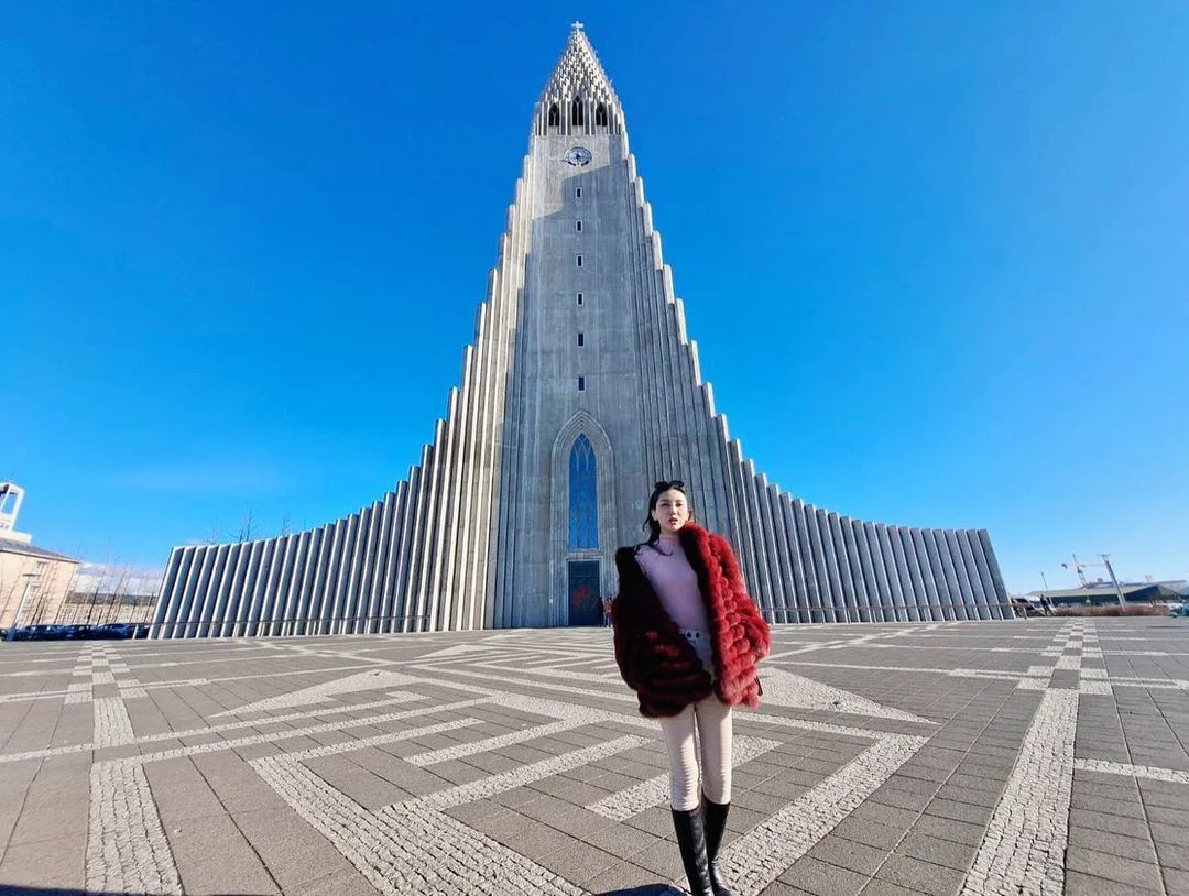 nhà-thờ-Hallgrimskirkja-ivivu-5
