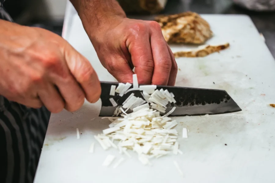 Những bí mật trong bếp:  Khám phá cách chế biến chiếc canapes
