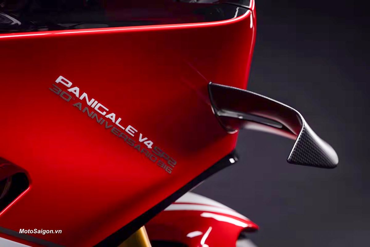 Ducati Panigale V4 SP2 916 30th Anniversary đã có giá xe 2024