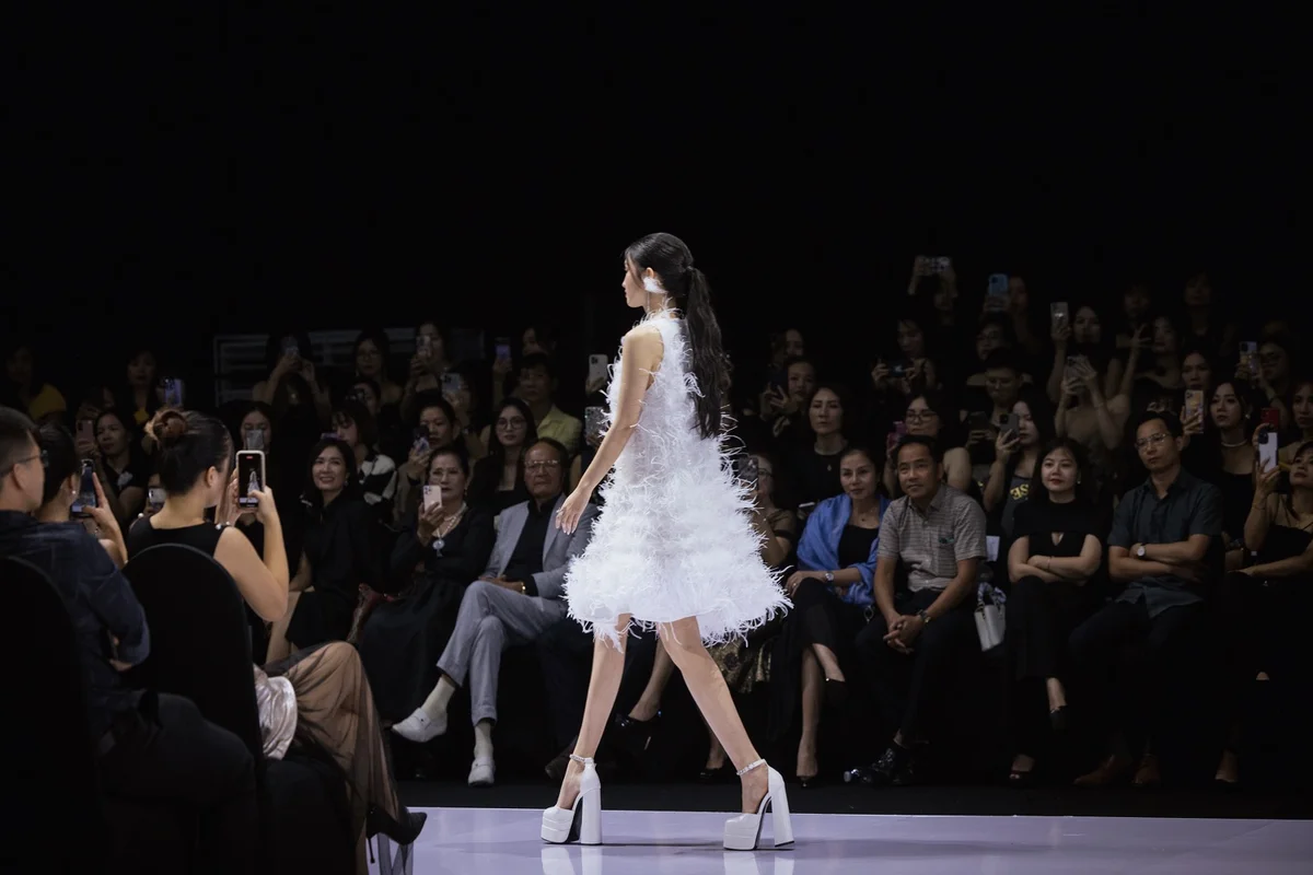 Fashion Show Elise Thu Đông 2023