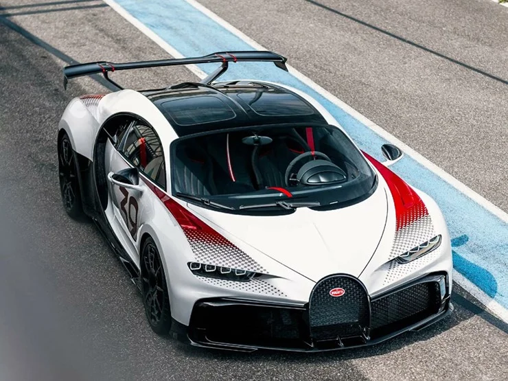 Bugatti Chiron Pur Sport Grand Prix thứ hai lộ diện, sản phẩm dành cho giới siêu giàu