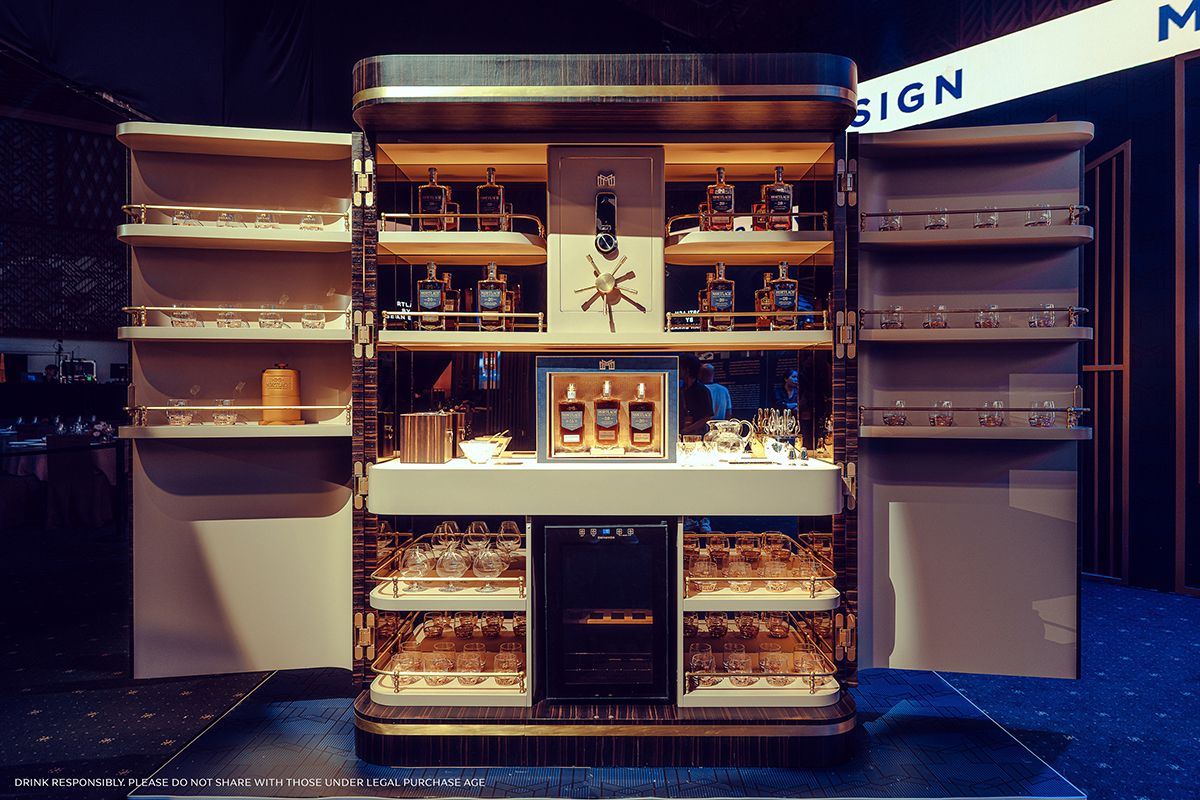 The Gentleman Cabinet – Bảo chứng cho những giá trị thượng lưu xứng tầm