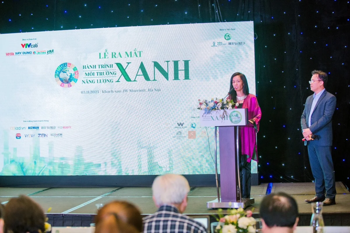 Doanh nhân Minh Hà