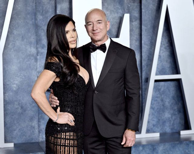 tỷ phú Jeff Bezos 
