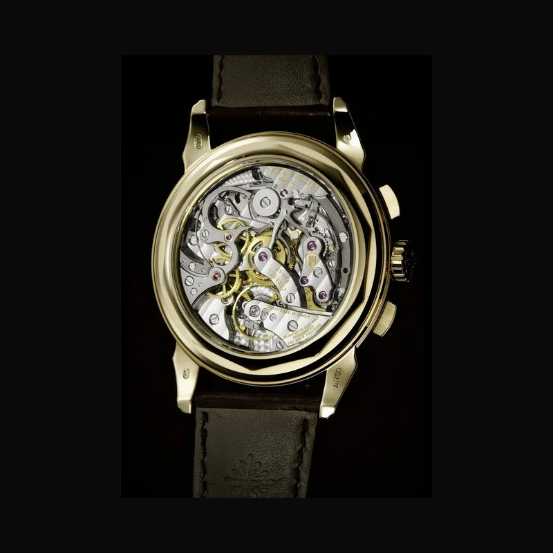 Cách phân biệt đồng hồ Patek Philippe chính hãng