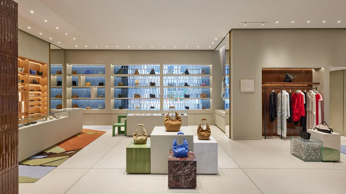 cửa hàng Loewe tại Việt Nam