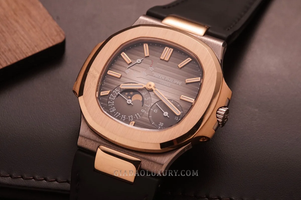 patek-5712-gr2-9-of-9.jpg?v=1640248755482
