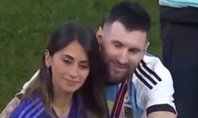 Khoảnh khắc gây 'bão' của vợ Messi sau World Cup
