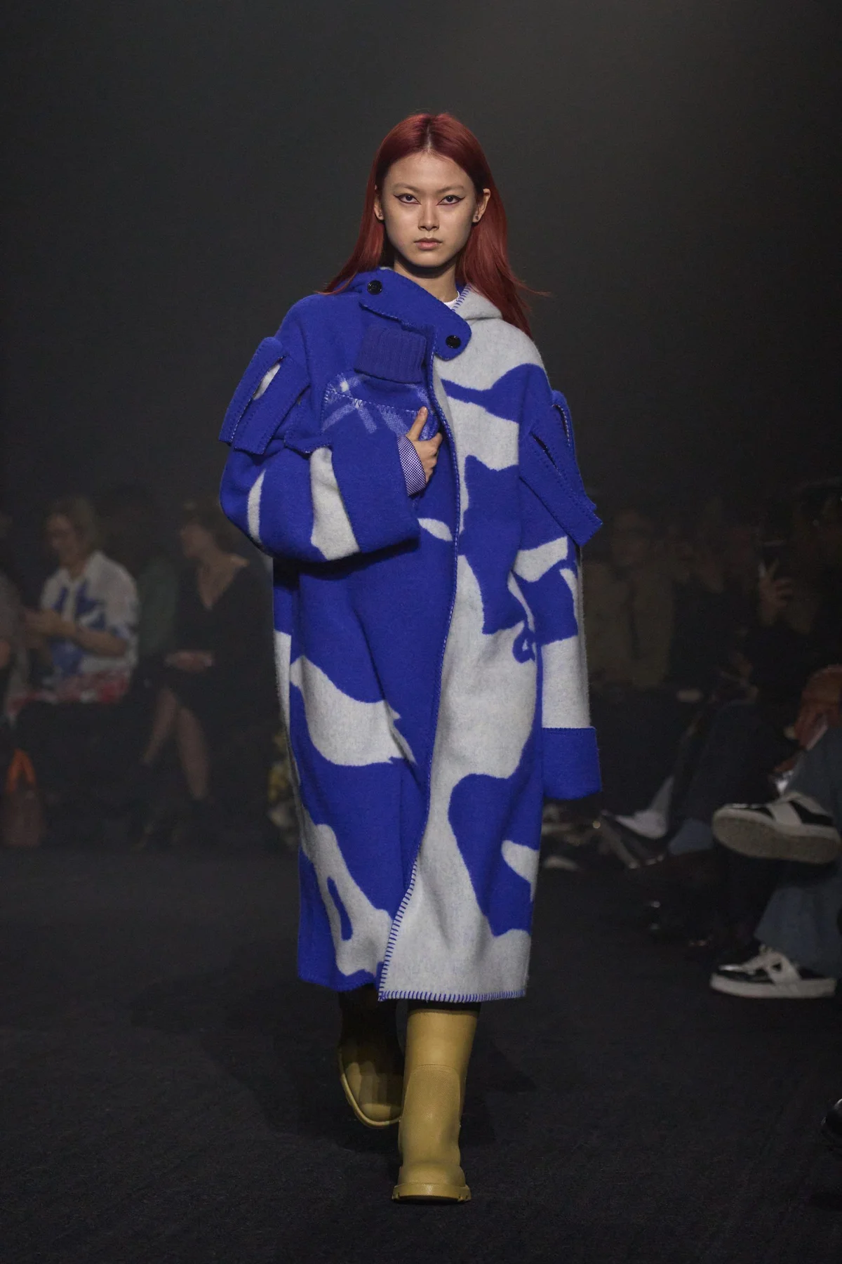 00031-burberry-fall-2023-ready-to-wear-credit-gorunway-2-scaled.jpg
