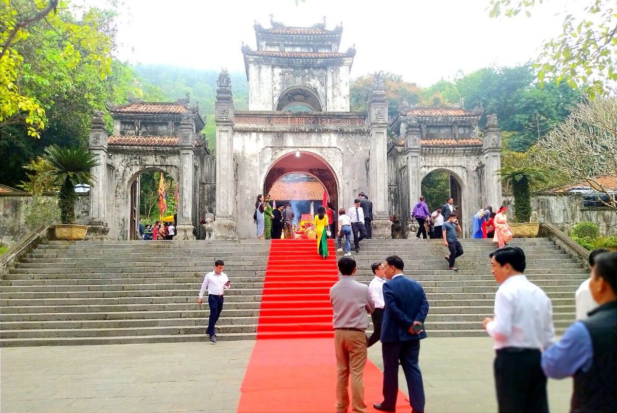 Lễ hội Đền Bà Triệu