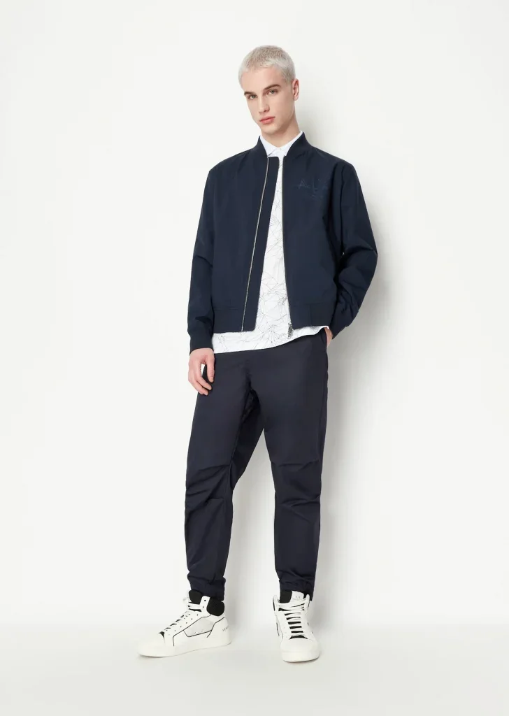 3RZFAQ-ZJ9TZ-01EK-3-728x1024.webp