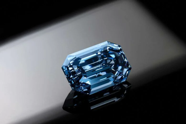 oppenheimer-blue.jpg