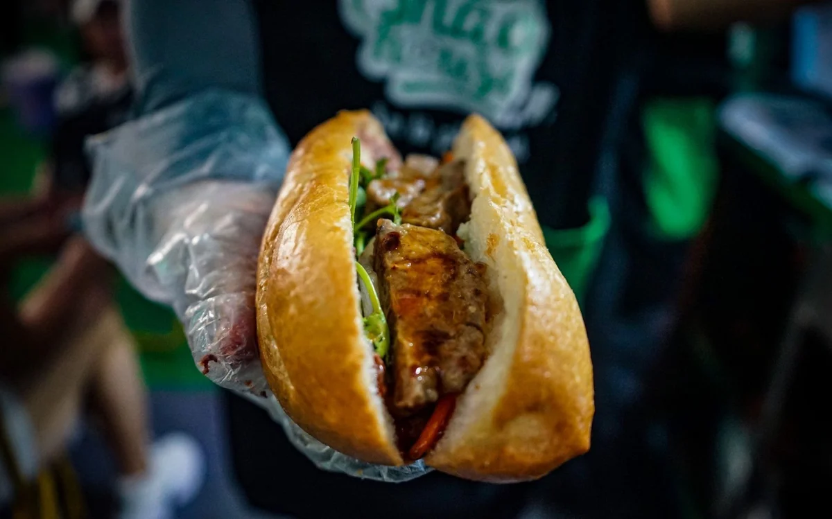banh-mi-viet-nam-la-thanh-to-quan-trong-trong-van-hoa-am-thuc-duoc-the-gioi-vinh-danh-qua-hang-loat-su-kien.jpg