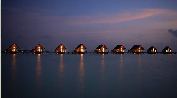 10-resort-dang-cap-cua-Malidves-ivivu-10.jpg
