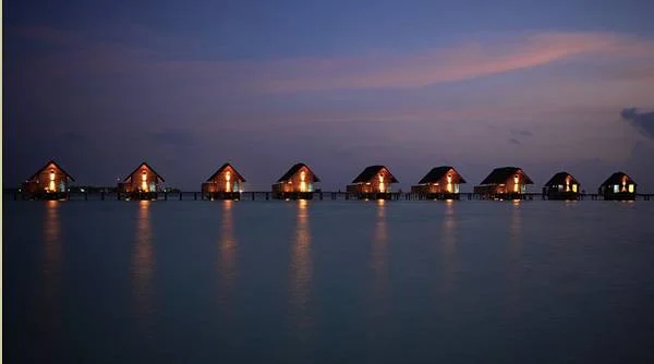 10-resort-dang-cap-cua-Malidves-ivivu-10.jpg
