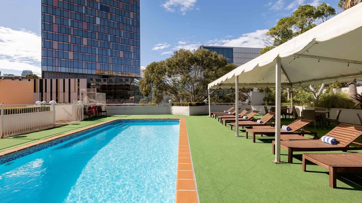 Novotel -Sydney- on -Darling -Harbour-ivivu-9