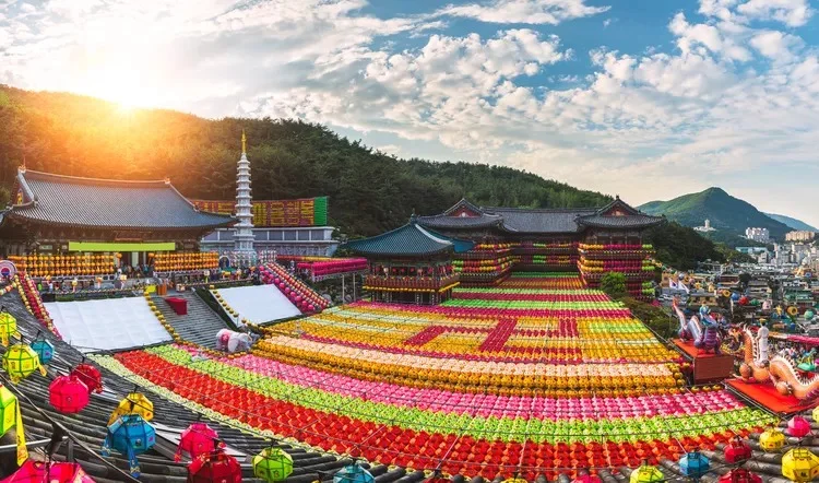 Samgwangsa Temple, Busan.
