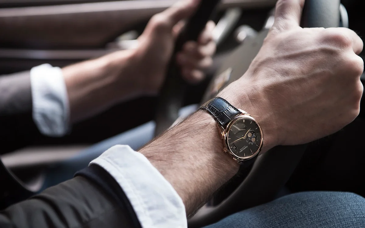 Sức hấp dẫn của đồng hồ Parmigiani Fleurier Tonda 1950