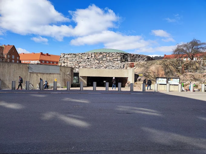 nha-tho-da-Temppeliaukio-ivivu-7