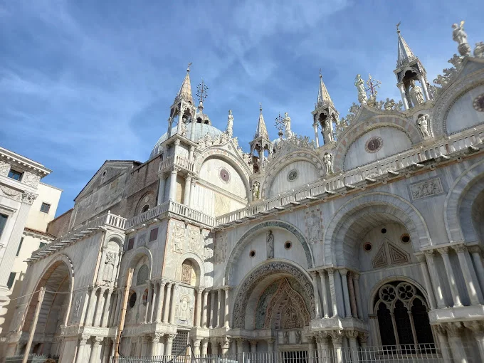 Basilica-di-San-Marco-ivivu-12