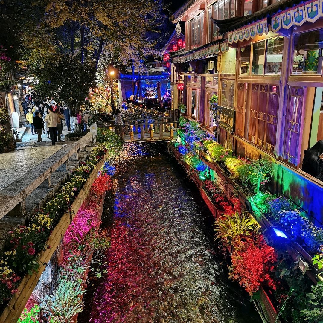 thành-cổ-Lệ-Giang-ivivu-2