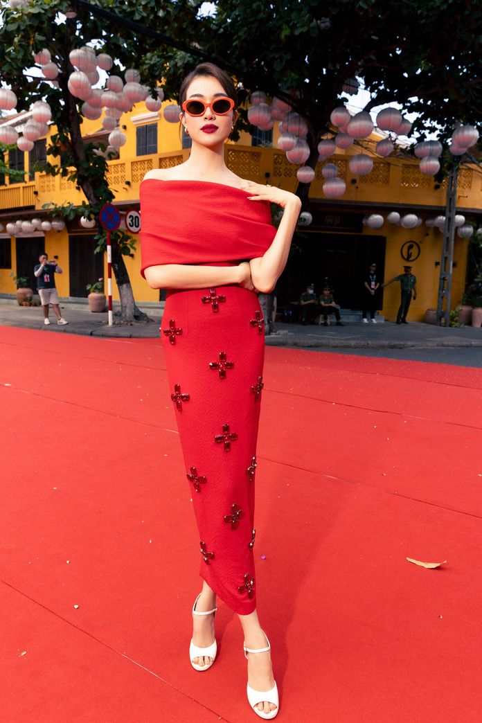 show diễn Phương Đông Rực Rỡ 