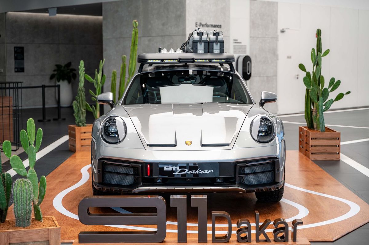 Porsche 911 Dakar