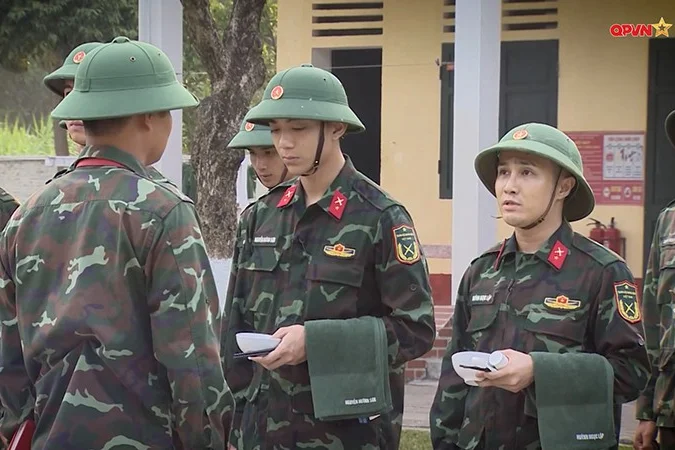 Sao Nhập Ngũ 2024
