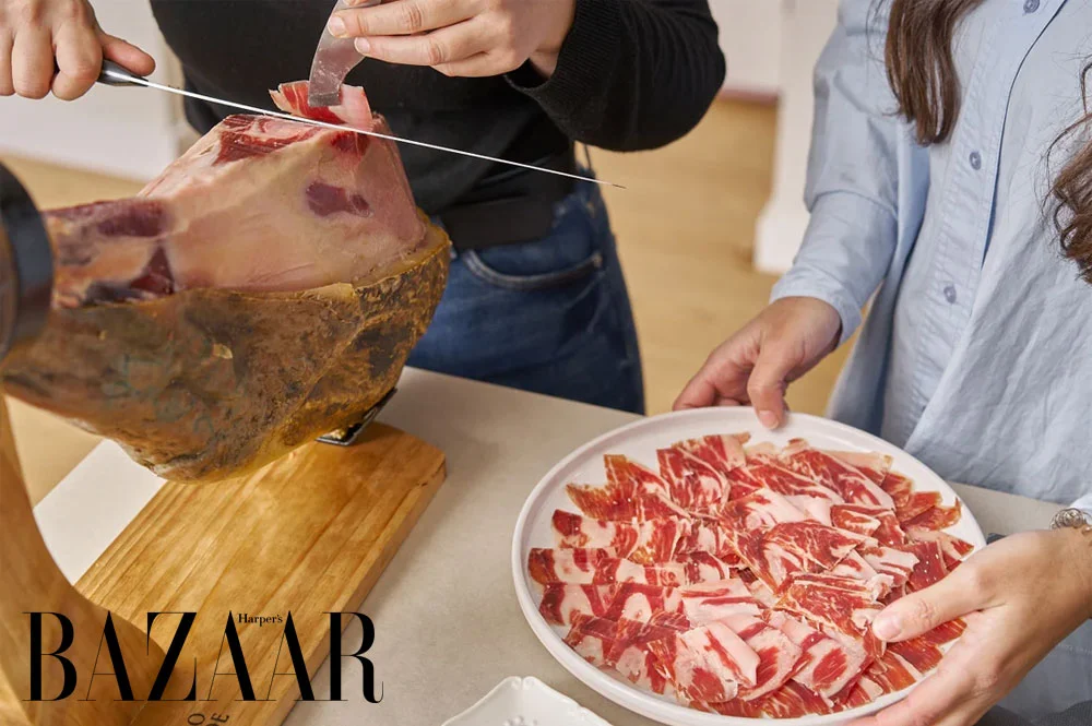Đùi heo muối (Jamon Iberico) có đáng giá 112 triệu đồng không?