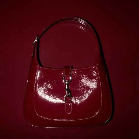 Chiếc túi xách Gucci Jackie biểu tượng và màn tái xuất trên sàn diễn