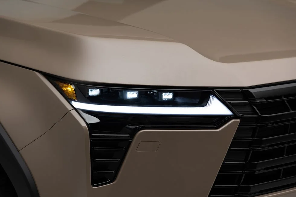 'Mãnh tướng' SUV Lexus GX 2024 hạng sang tái xuất