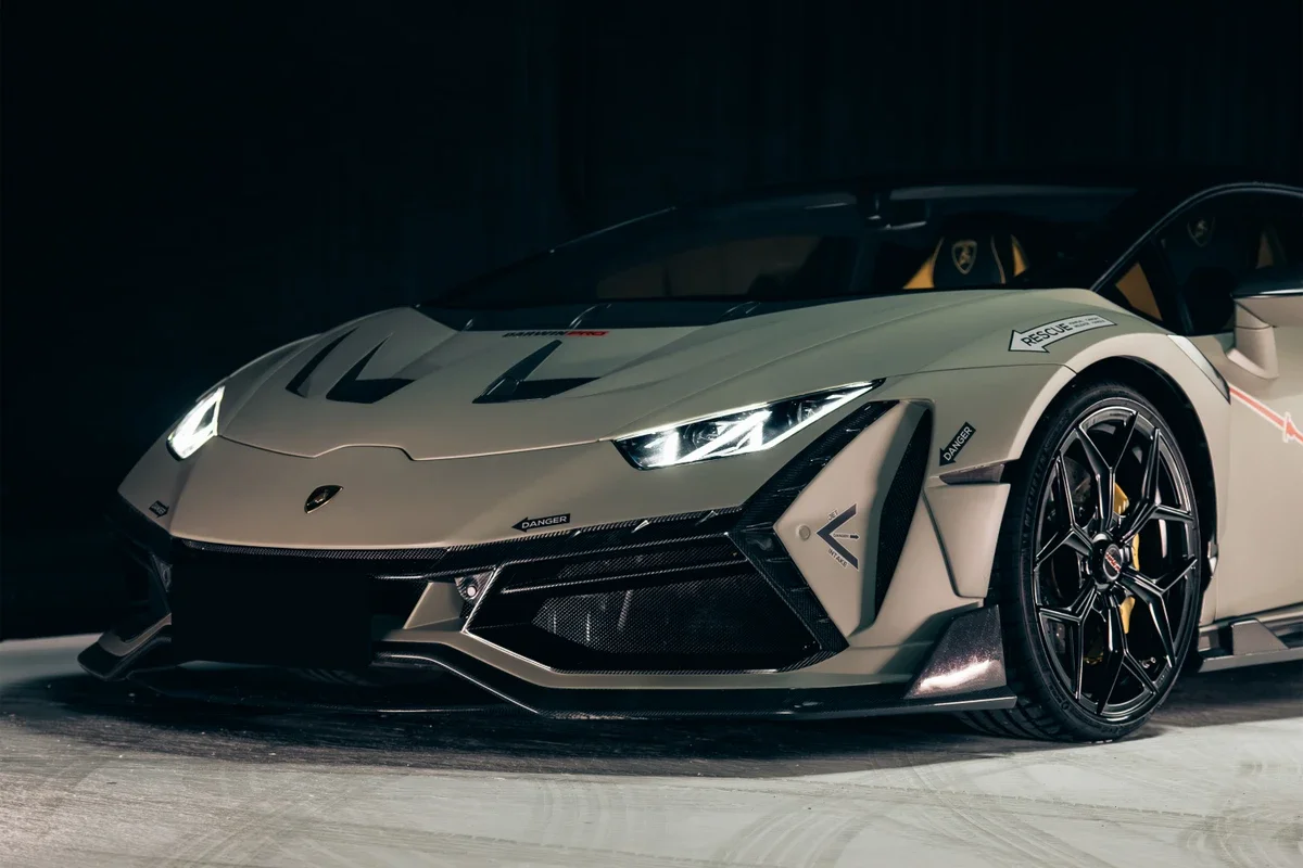 Siêu phẩm Lamborghini Huracan EVO với gói độ đặc biệt