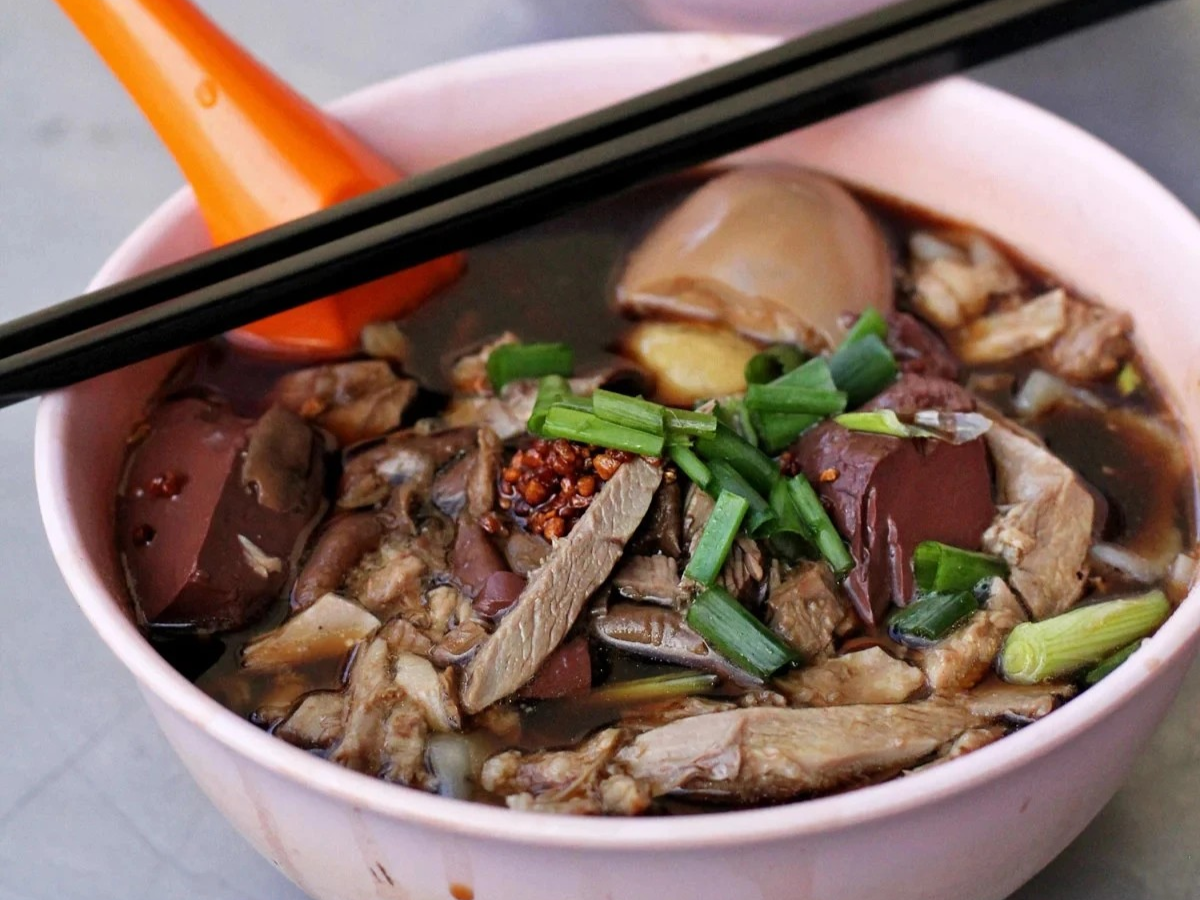 Khám phá ẩm thực Malaysia từ những con phố cổ