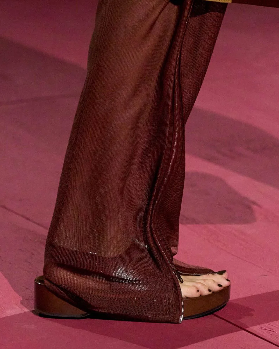 Đón đầu 6 xu hướng thời trang cùng Paris Fashion Week 2025