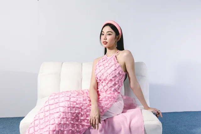 Hoa hậu Thuỳ Tiên: "Gia đình tôi chưa bao giờ đặt câu hỏi về chuyện 