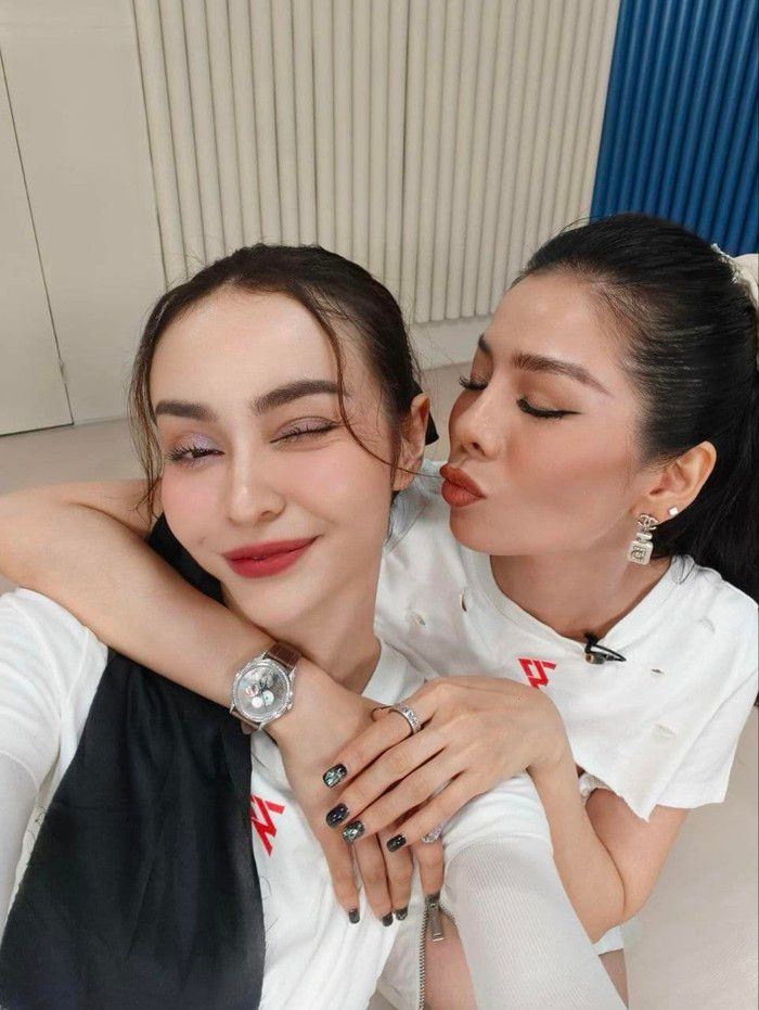 Toàn cảnh drama "Chị đẹp": Lệ Quyên đạp gió, MLee rẽ sóng!