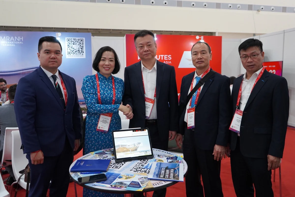 Cảng Hàng không quốc tế Cam Ranh vào top 5 các sân bay xuất sắc