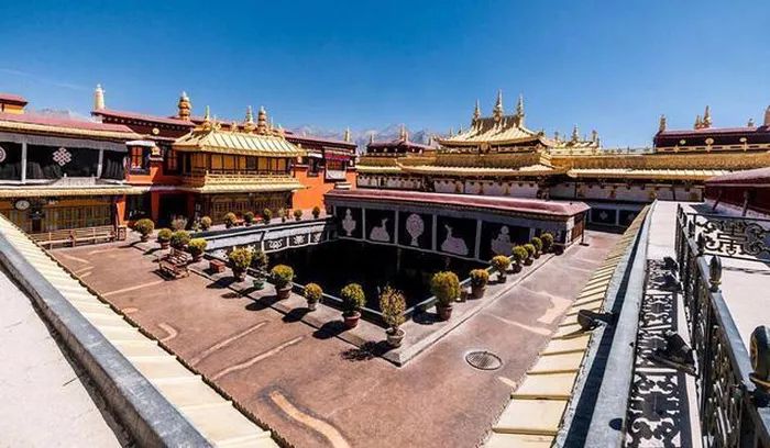 Cung điện Potala