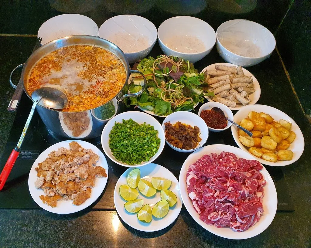 Món bún phổ biến ở Việt Nam