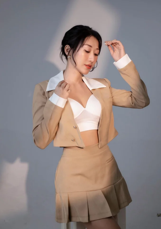 Cô giáo tiếng Anh Tiên Tinker