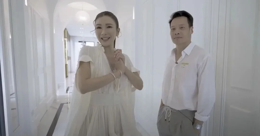 ''Bà hoàng Hermes'' tiếp tục ''đập hộp'' dinh thự rộng gần 750m2 ở Singapore: riêng phòng tắm và nhà bếp được ốp đá cẩm thạch quý hiếm