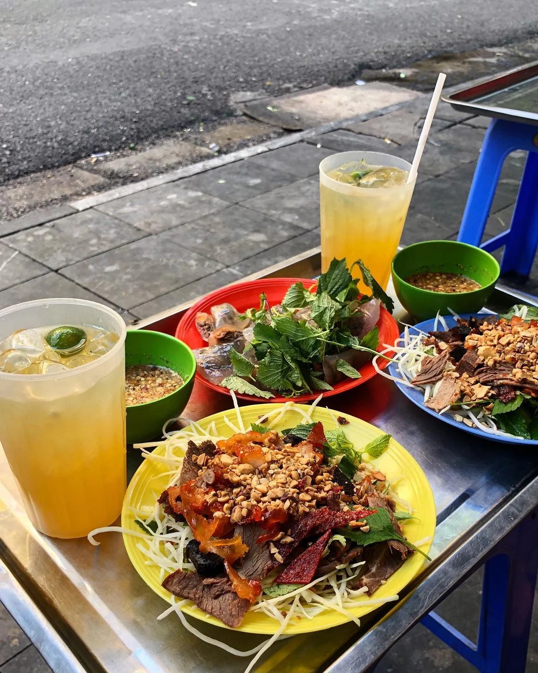 Phố ẩm thực Hà Nội