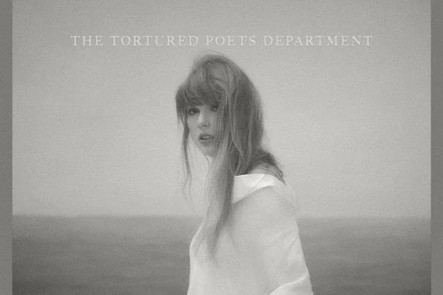 Các fan gọi Taylor Swift là "trâu cày tận hiến" vì album mới dài... 2 tiếng
