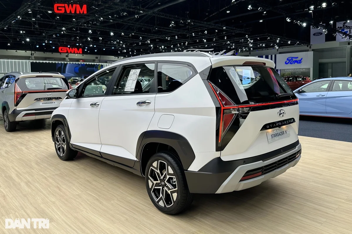 Hyundai Stargazer X 2024 