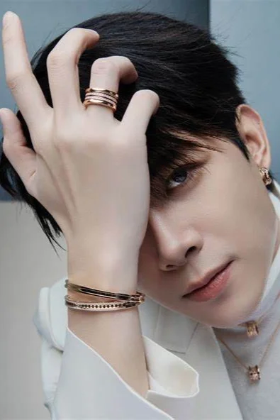 Isaac: ‘Tôi không ngại mắc lỗi tại Anh Trai Say Hi’