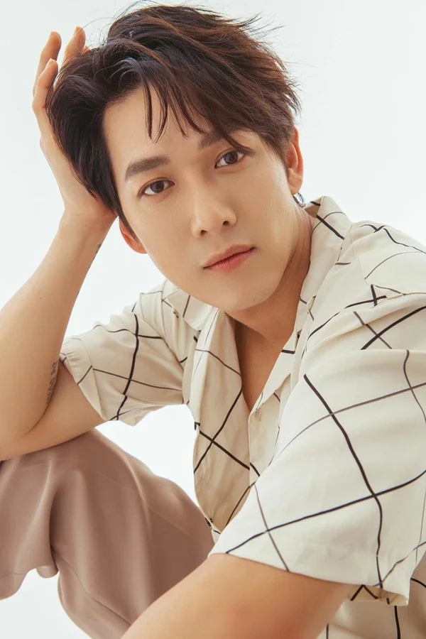 Isaac: ‘Tôi không ngại mắc lỗi tại Anh Trai Say Hi’