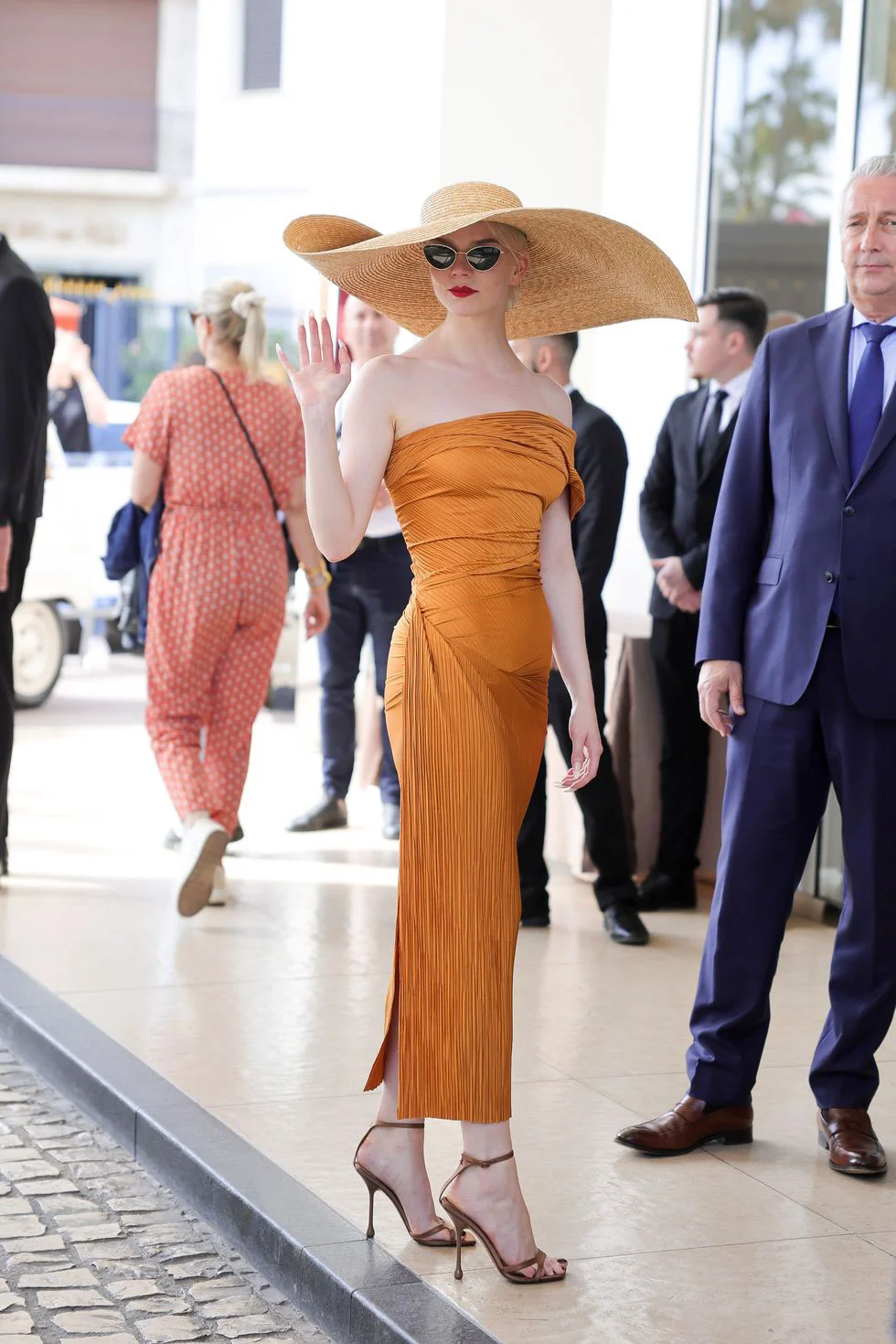 Công chúa Cannes Anya Taylor-Joy
