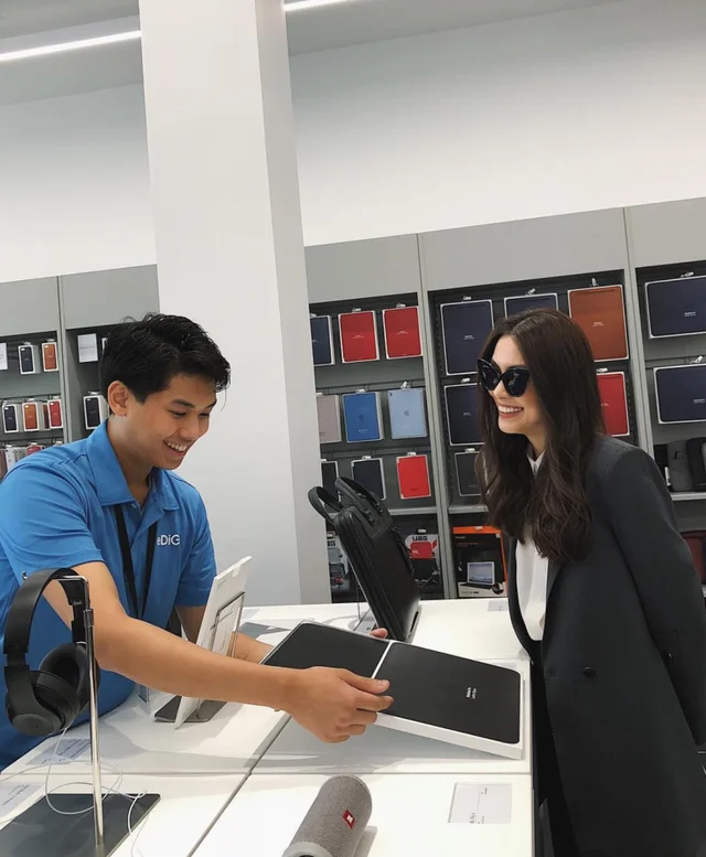Thiếu gia nhà tỷ phú nổi nhất nhì Việt Nam với vẻ ngoài điển trai không kém diễn viên: 23 tuổi đã làm Phó tổng giám đốc, cuộc sống sang chảnh như hoàng tử