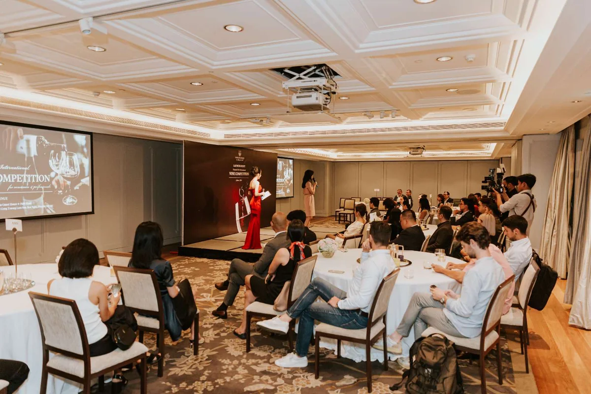 Ambassadeur du Monde du Vin: Cuộc thi rượu vang quốc tế đầu tiên tại Việt Nam