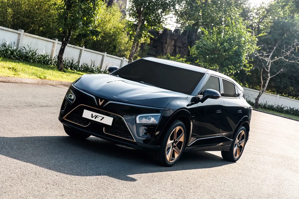 VinFast VF 7 
